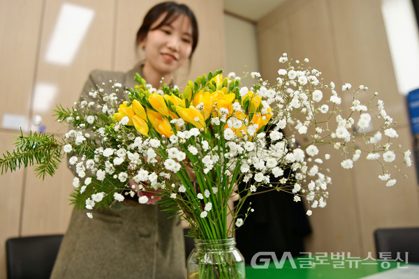 (사진제공:홍성군) 꽃 소비촉진 운동