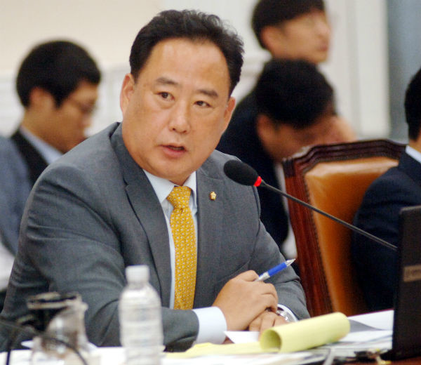 (사진:글로벌뉴스통신 이영득기자)어기구 의원(더불어민주당, 충남 당진시)