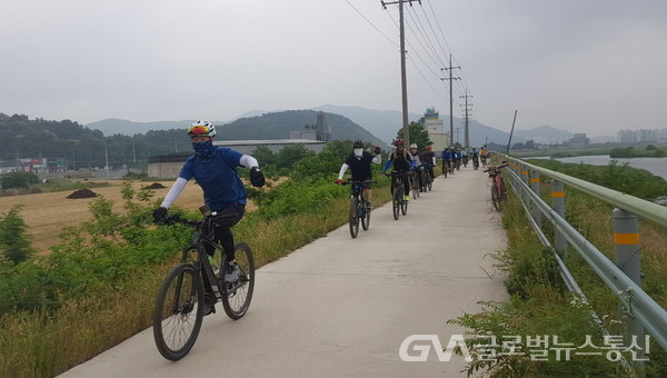 (사진제공:경주시)자전거 타기 좋은 도시 조성, 천년고도를 달린다 (형산강 자전거 도로)