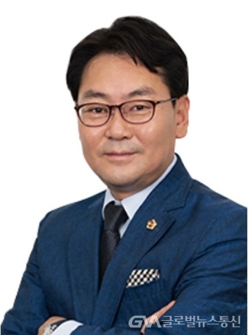 (사진제공:시의회) 박승환 부산시의원(더불어민주당,연제구2)