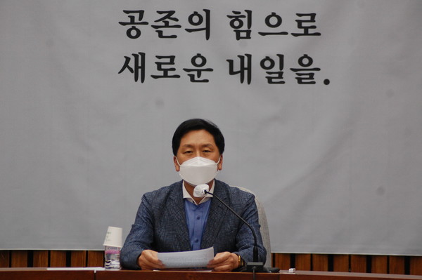 (사진:글로벌뉴스통신 윤일권 기자)김기현 원내대표