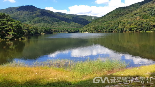 (사진: 글로벌뉴스통신 김금만 기자) 법기수원지 호수 모습