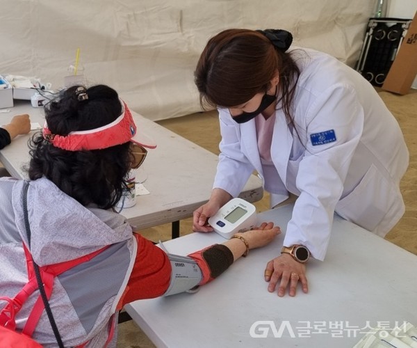 (사진제공:기획홍보팀) 해운대 모래축제 의료지원