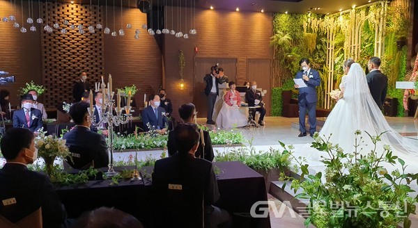 (사진제공:한국법무보호복지공단 강원동부지부) ‘플라타너스 결혼식’