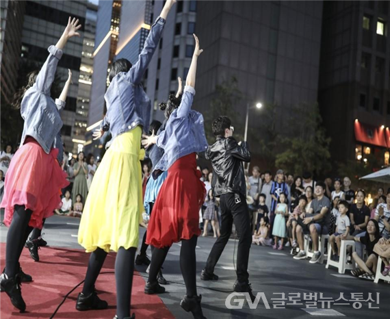 (사진제공: 서울시설공단)청계천 봄나들이 콘서트