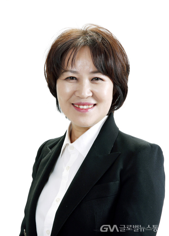 (사진제공:남구의회) 박미순 의원 남구의회 의장 선출